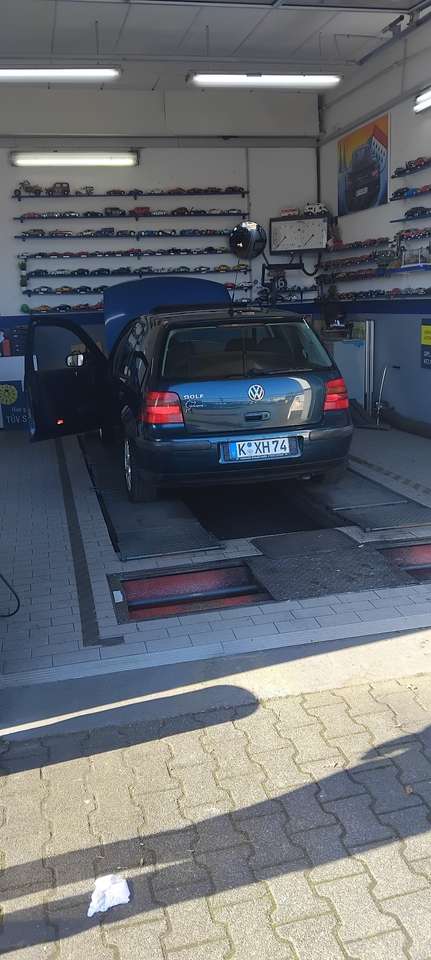 Second hand Volkswagen Golf 1.9 TDI