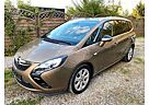 Opel Zafira C 1.6T Innovation *7-SITZE*XENON*NAVI*AHK