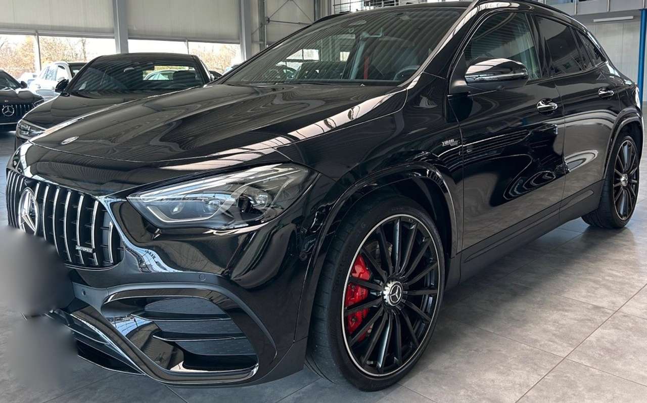 Second hand Mercedes Benz Gla-Class 35 AMG