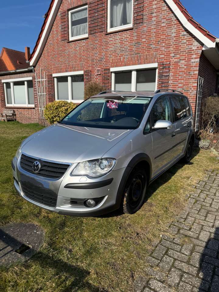 Second hand Volkswagen Touran 2.0