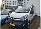 Opel Vivaro zum Wohnmobil ausgebaut,erst 104000 km