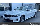 BMW 330e Limousine
