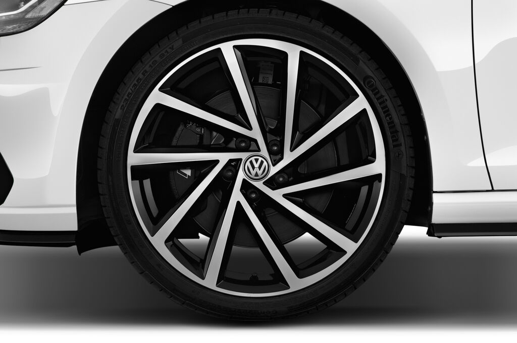 Volkswagen Golf (Baujahr 2018) R 5 Türen Reifen und Felge