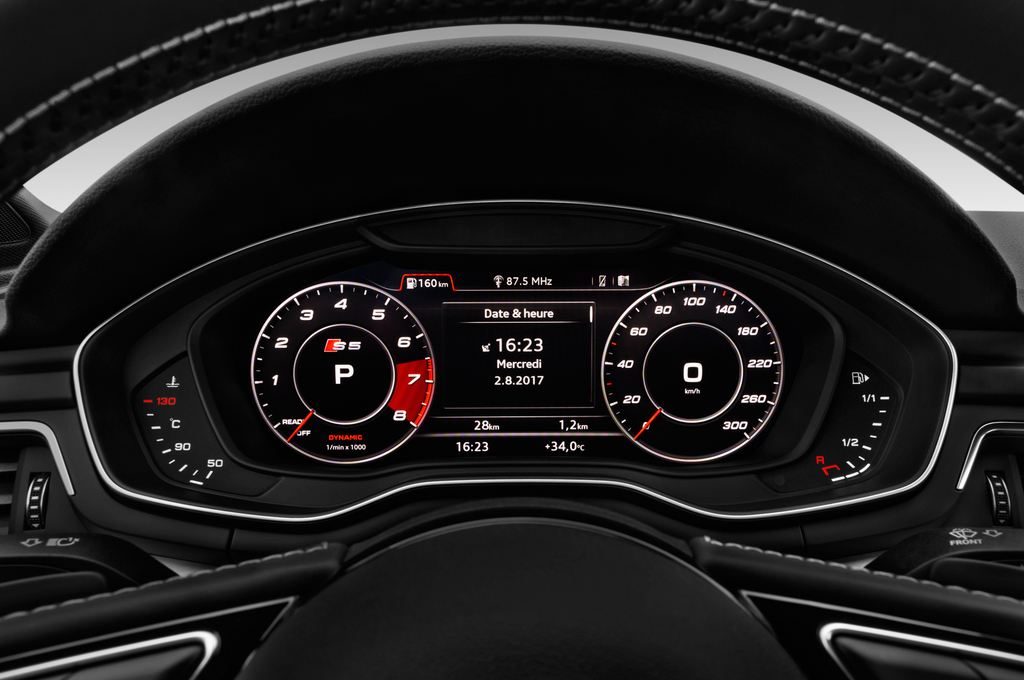 Audi S5 Sportback (Baujahr 2017) - 5 Türen Tacho und Fahrerinstrumente