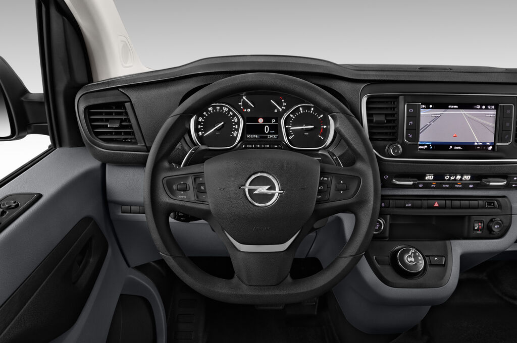 Opel Vivaro (Baujahr 2020) Innovation 4 Türen Lenkrad