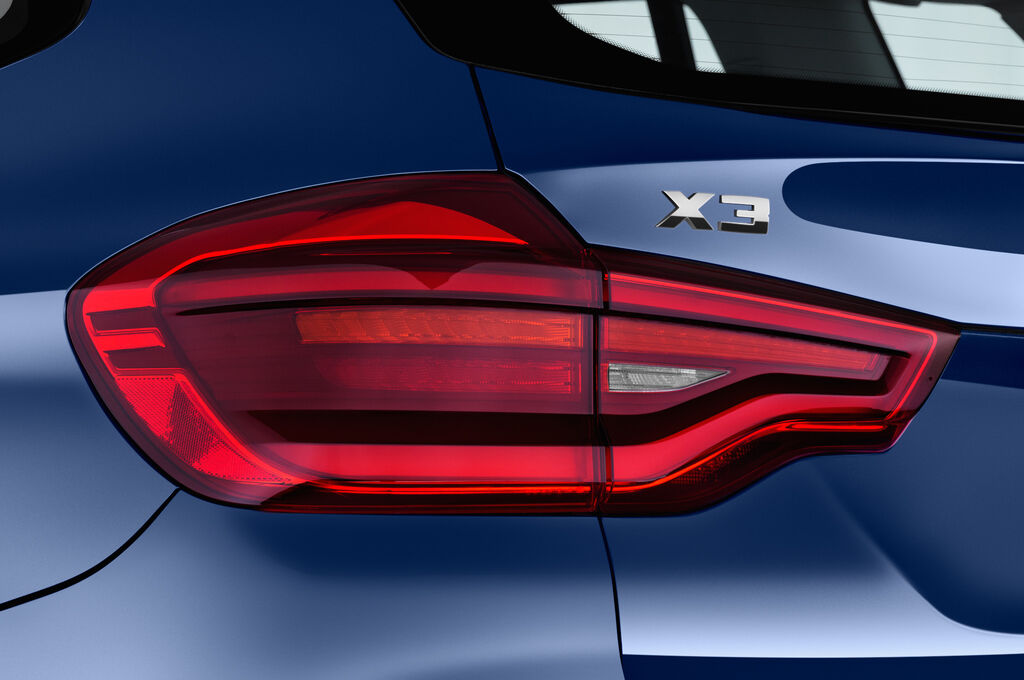 BMW X3 (Baujahr 2018) - 5 Türen Rücklicht