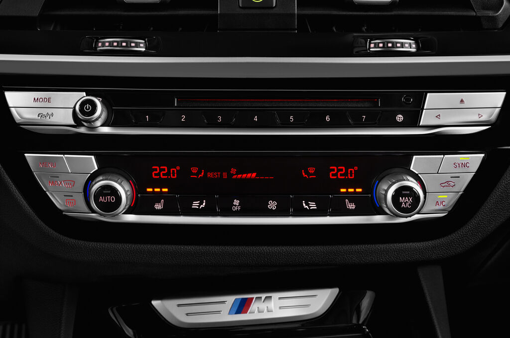BMW X3 (Baujahr 2018) - 5 Türen Temperatur und Klimaanlage