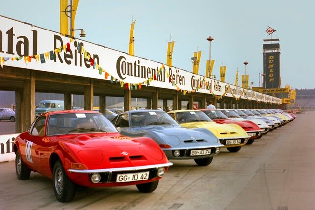 Tradition: 50 Jahre Opel GT - Bitte anschnallen!