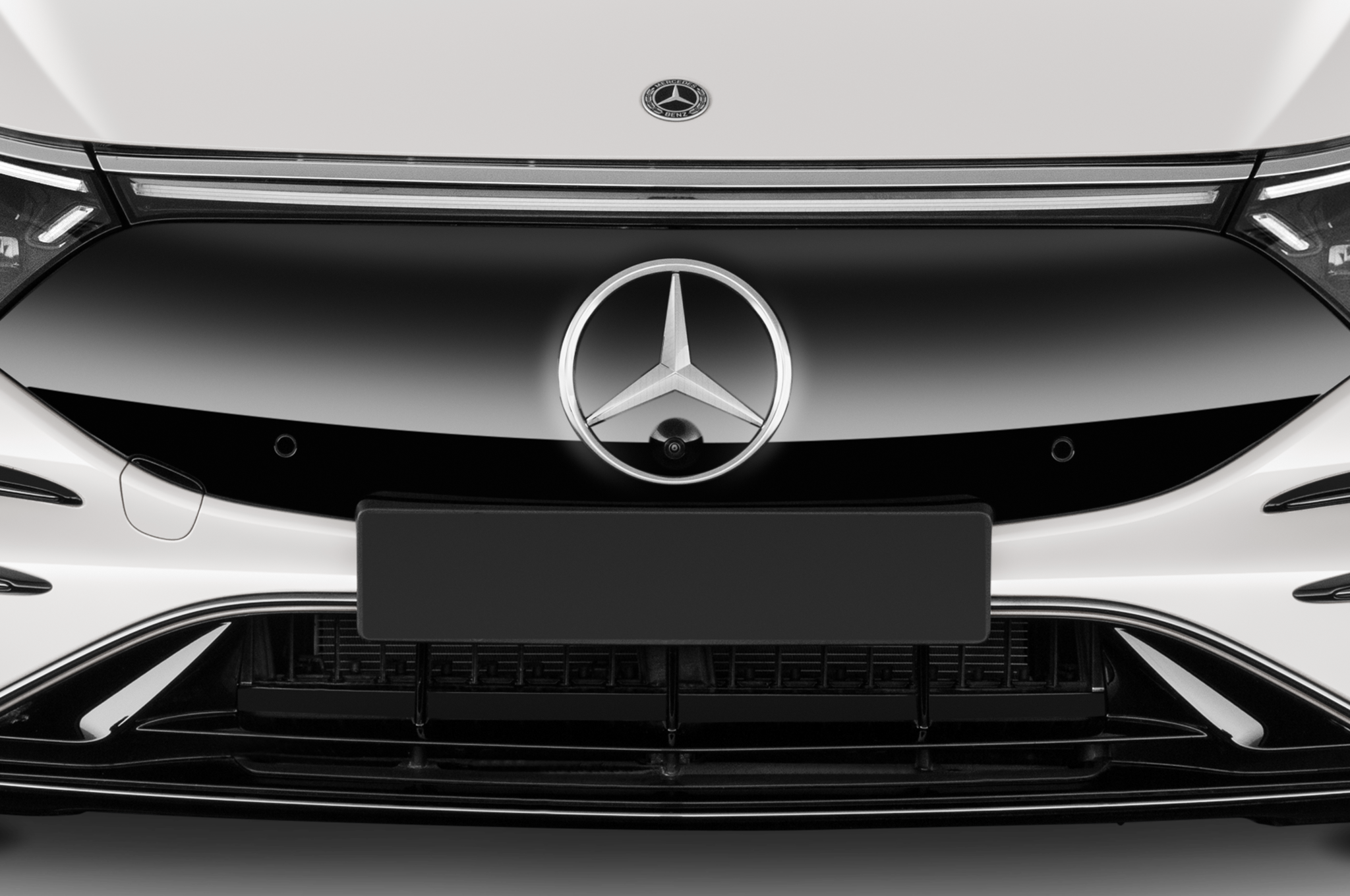 Mercedes EQS (Baujahr 2022) Edition 1 5 Türen Kühlergrill und Scheinwerfer