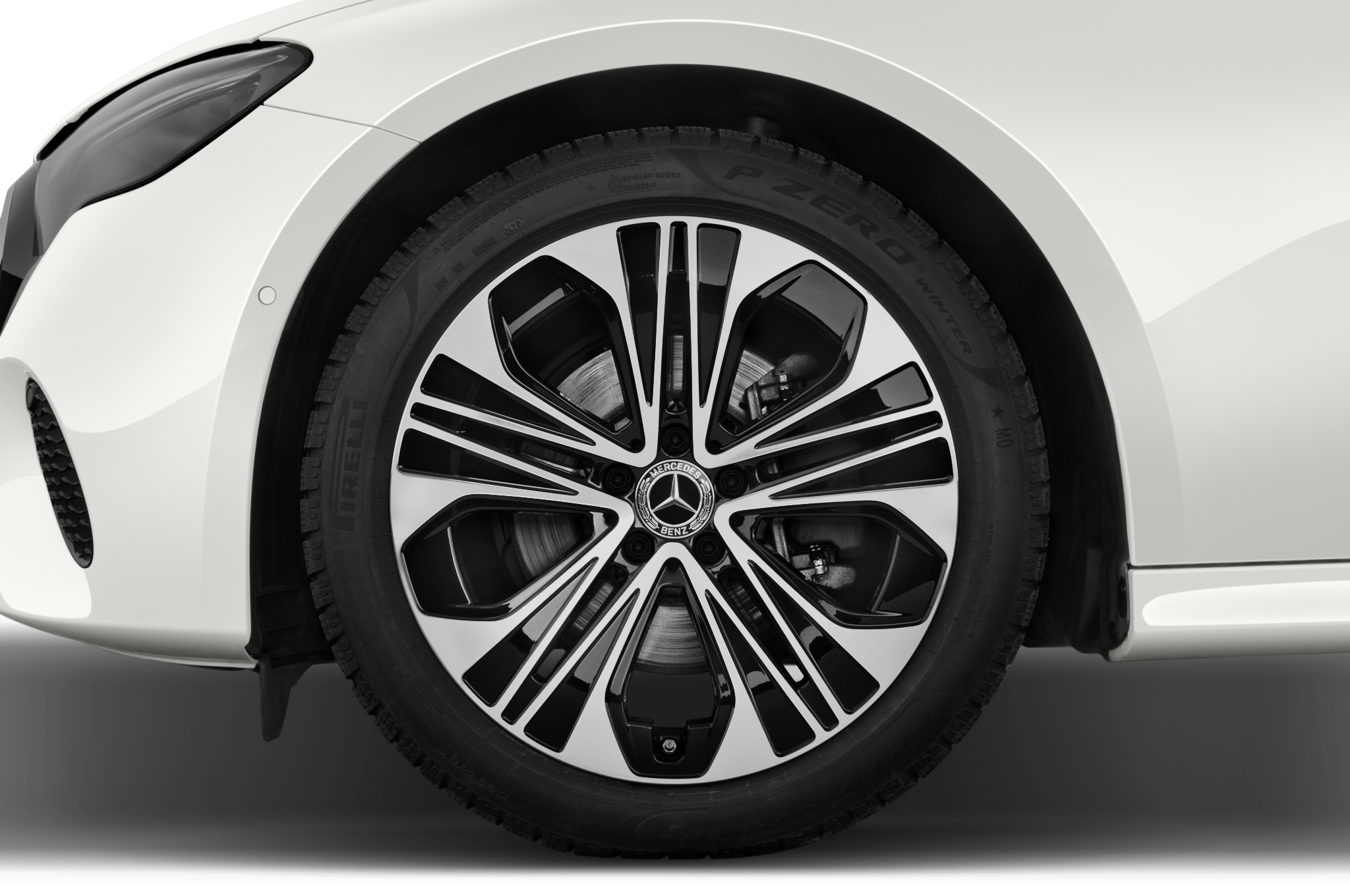 Mercedes E-Class (Baujahr 2024) Exclusive 5 Türen Reifen und Felge