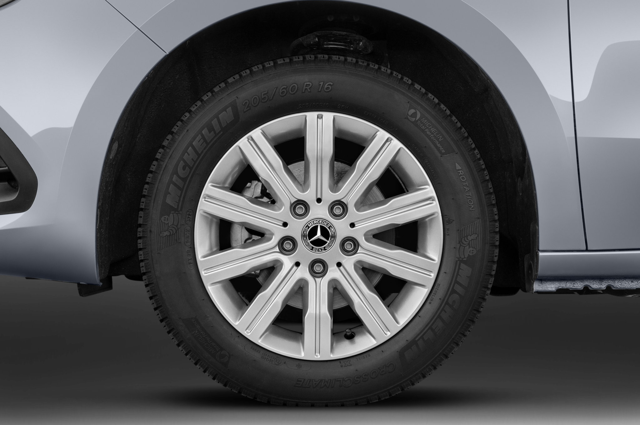 Mercedes Citan Tourer (Baujahr 2022) Pro 5 Türen Reifen und Felge