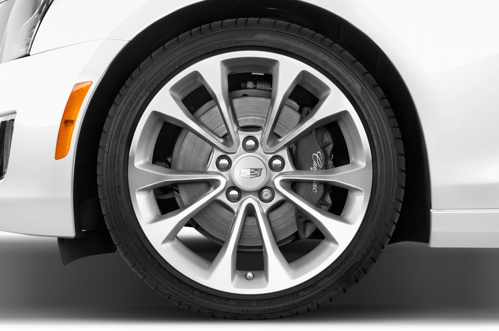 Cadillac ATS Coupe (Baujahr 2015) Premium 2 Türen Reifen und Felge