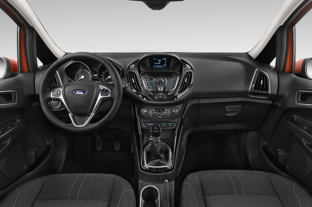 Ford B-Max (Baujahr 2013) Titanium 5 Türen Cockpit und Innenraum
