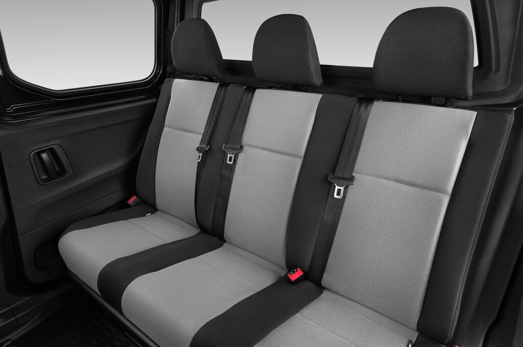 Peugeot Partner (Baujahr 2020) Premium Long 4 Türen Rücksitze