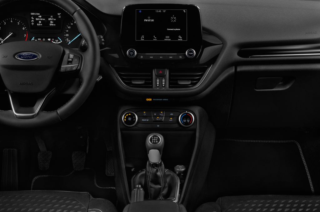 Ford Fiesta (Baujahr 2017) Titanium 3 Türen Mittelkonsole