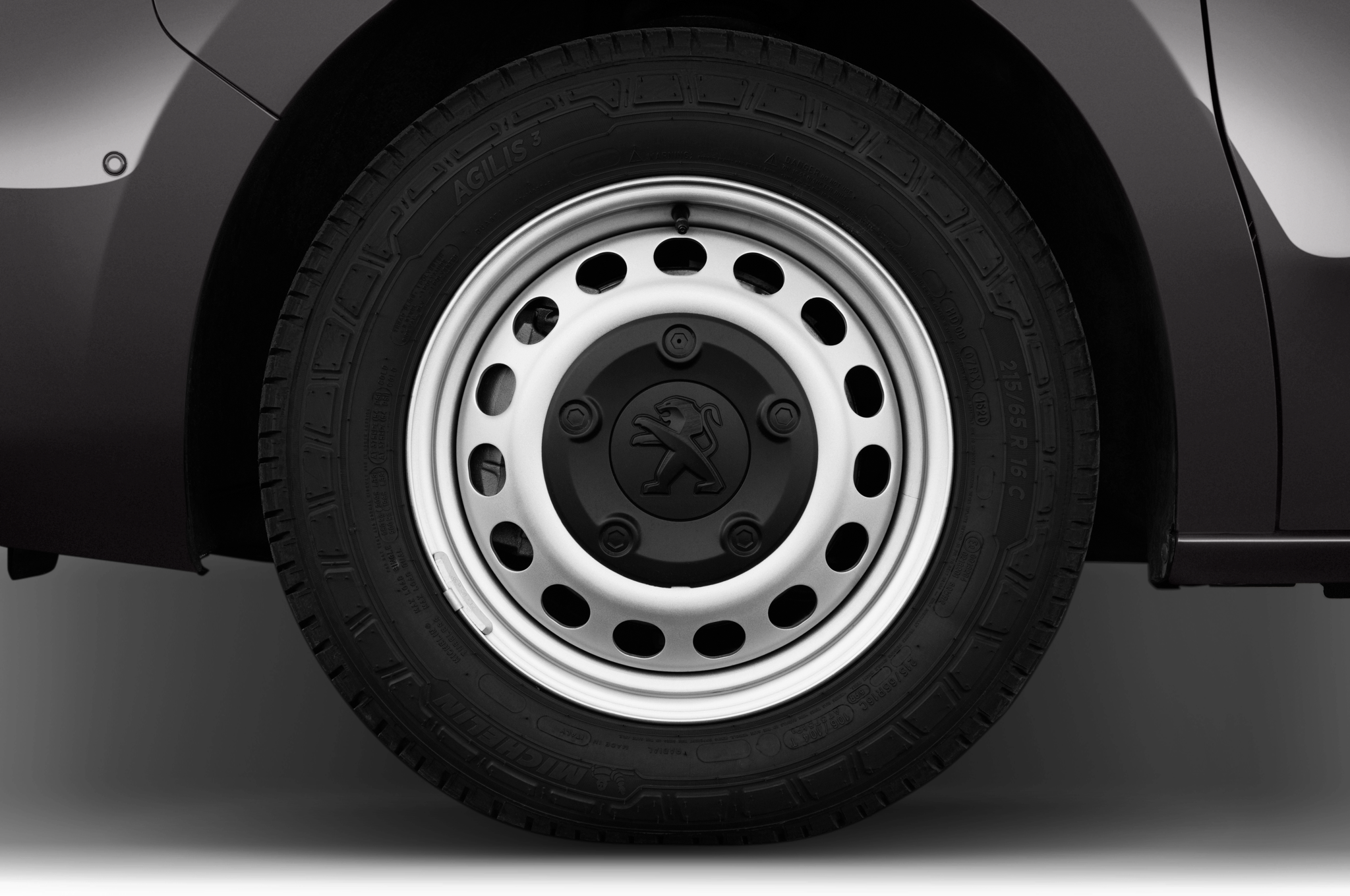 Peugeot e-Expert (Baujahr 2020) Premium 5 Türen Reifen und Felge