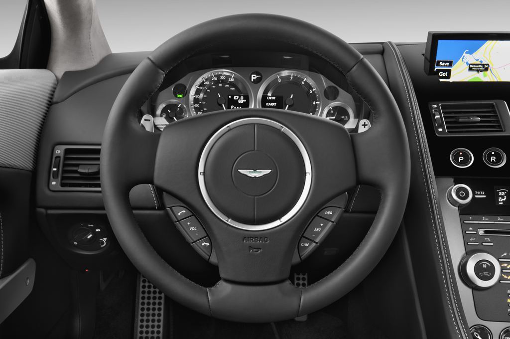Aston Martin Virage (Baujahr 2012) - 2 Türen Lenkrad