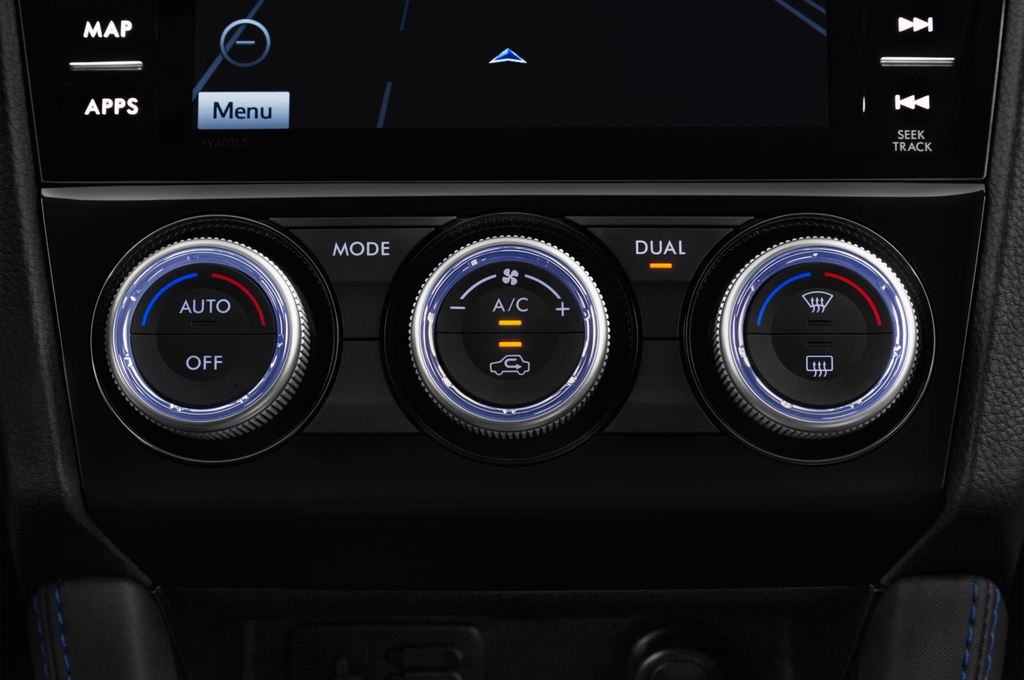 Subaru Levorg (Baujahr 2017) Sport 5 Türen Temperatur und Klimaanlage