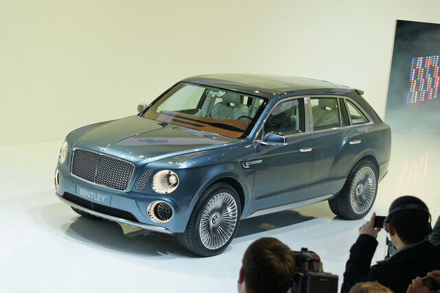 Bentley kündigt SUV an - Superkräfte und Superluxus