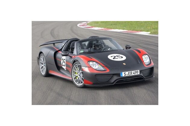 IAA 2013: Porsche 918 Spyder feiert Weltpremiere