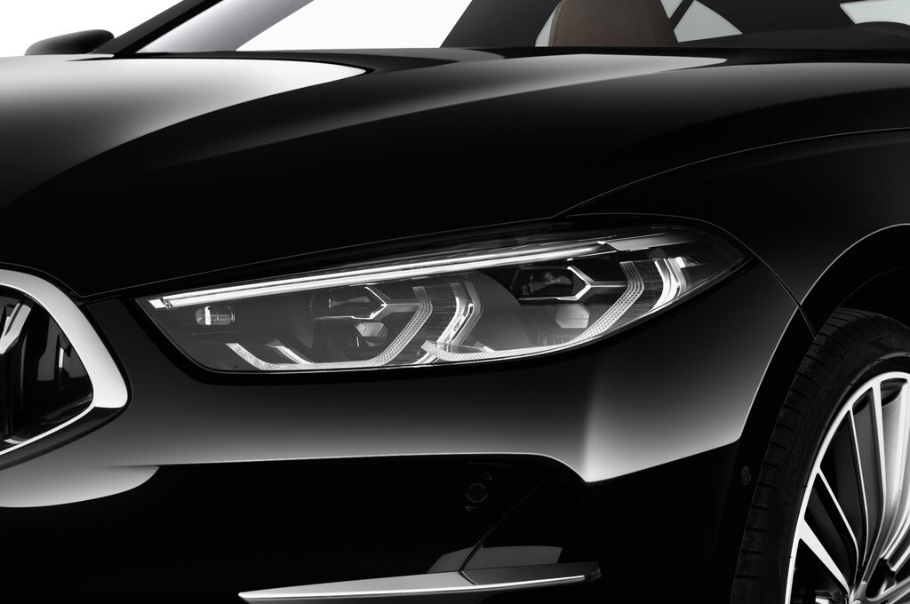 BMW 8 Series Gran Coupe (Baujahr 2019) Basis 4 Türen Scheinwerfer