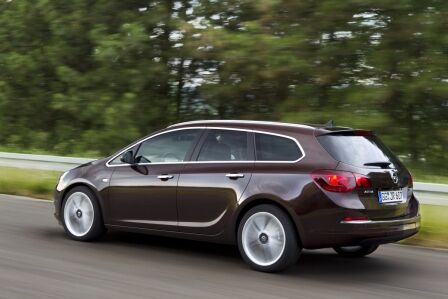 Opel Astra 2013 - Der hungrige Verfolger