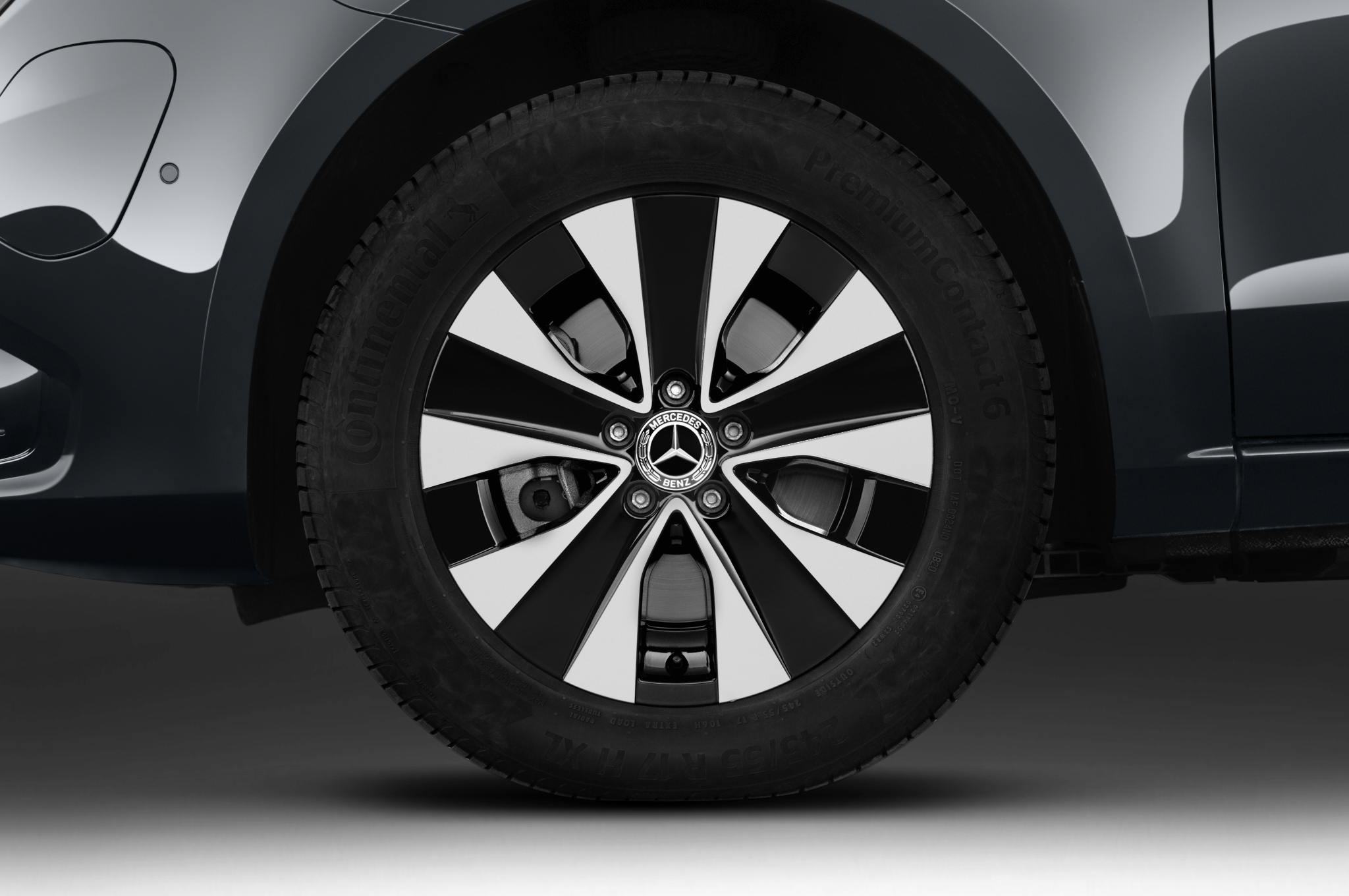 Mercedes eVito Tourer (Baujahr 2021) - 5 Türen Reifen und Felge