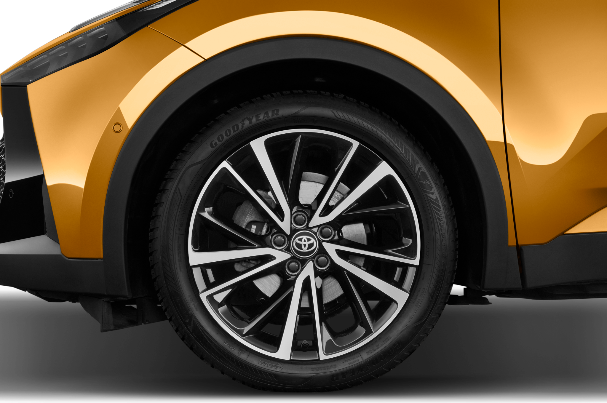 Toyota C-HR Hybrid (Baujahr 2024) Lounge Premiere 5 Türen Reifen und Felge
