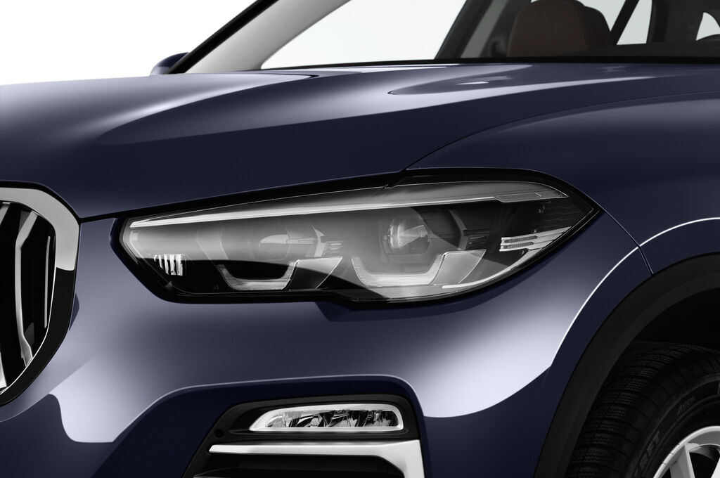 BMW X5 (Baujahr 2019) xLine 5 Türen Scheinwerfer