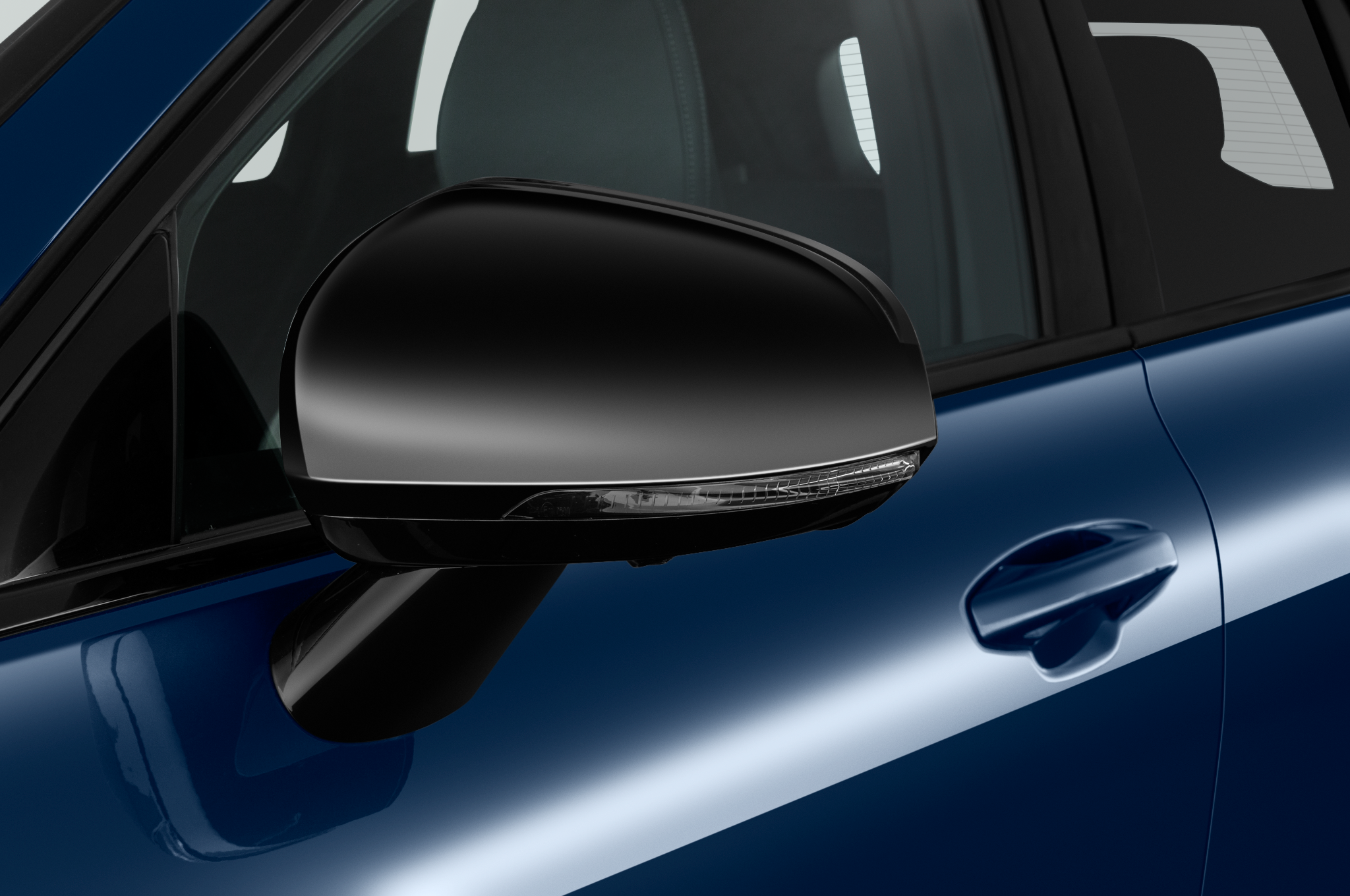 Volvo V60 (Baujahr 2021) R Design 5 Türen Außenspiegel