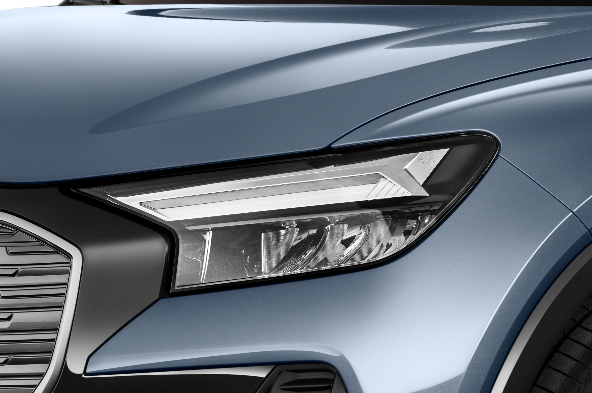 Audi Q4 Sportback e-tron (Baujahr 2022) Advanced 5 Türen Scheinwerfer