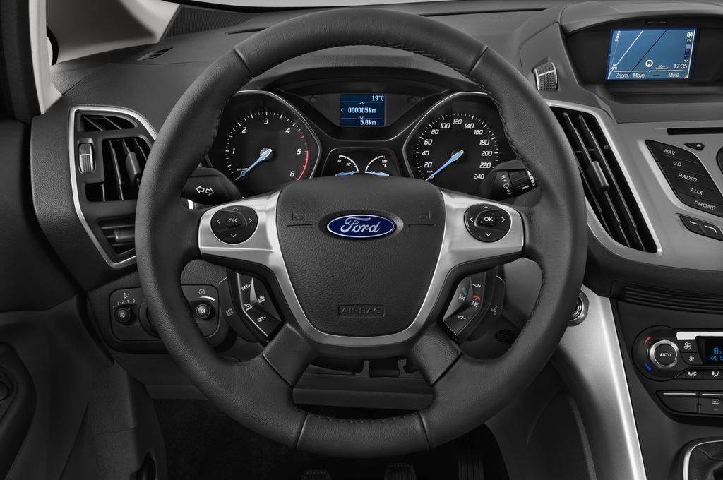 Ford Grand C-Max (Baujahr 2011) Titanium 5 Türen Lenkrad
