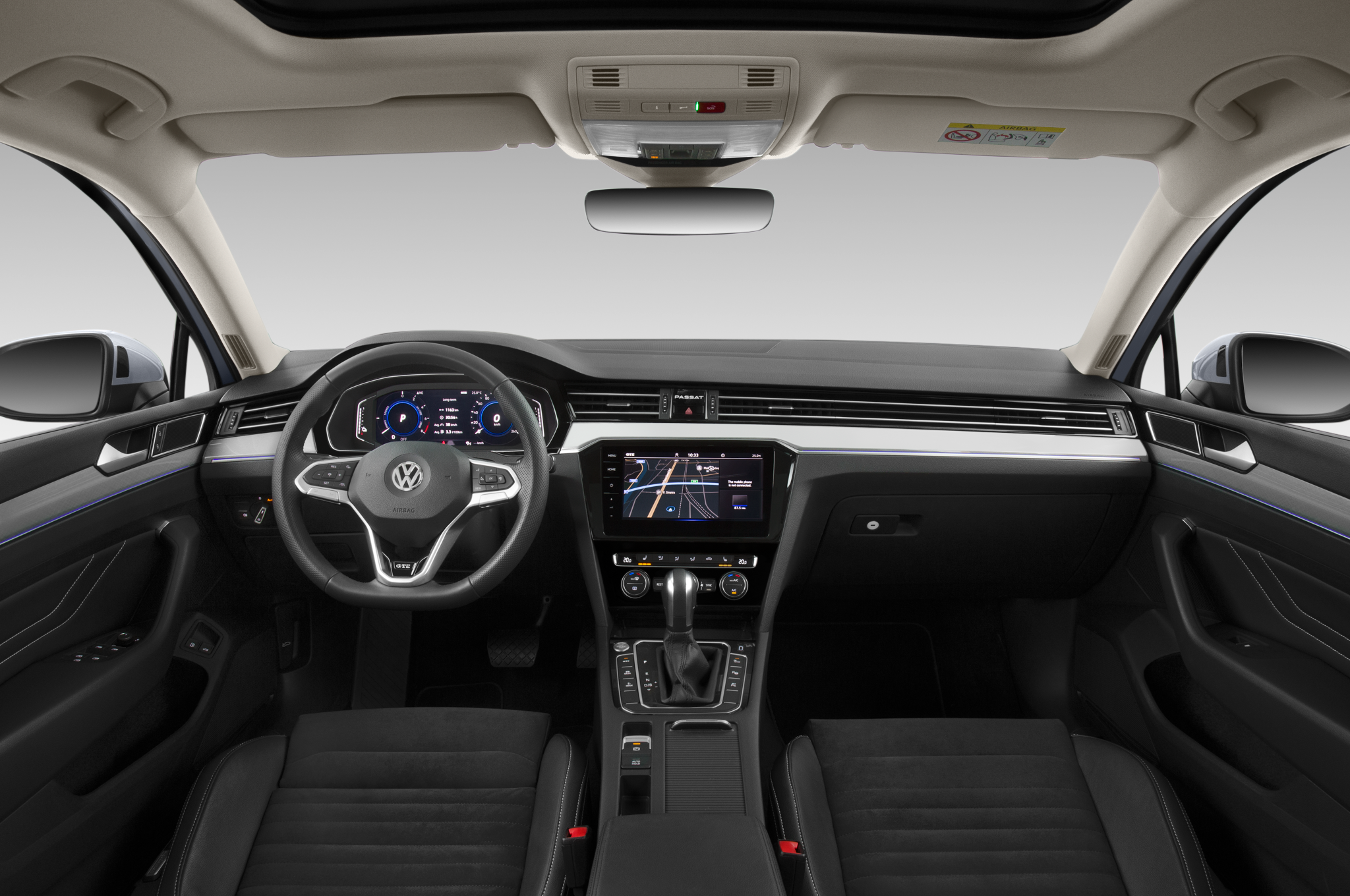 Volkswagen Passat (Baujahr 2020) GTE 5 Türen Cockpit und Innenraum