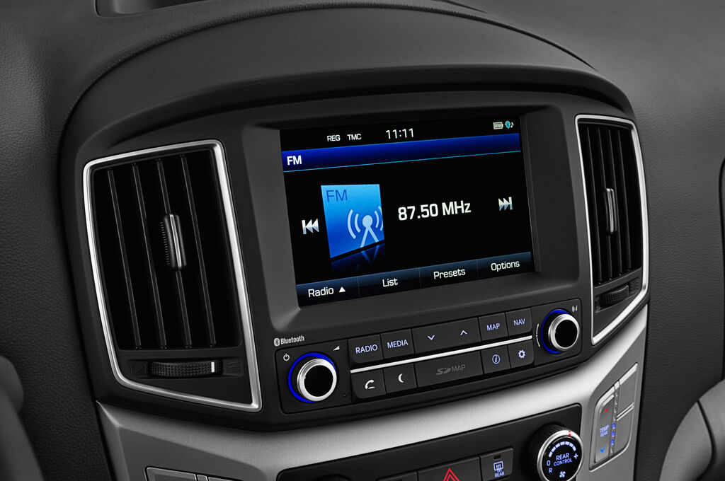 Hyundai H1 People (Baujahr 2019) Trend 5 Türen Radio und Infotainmentsystem