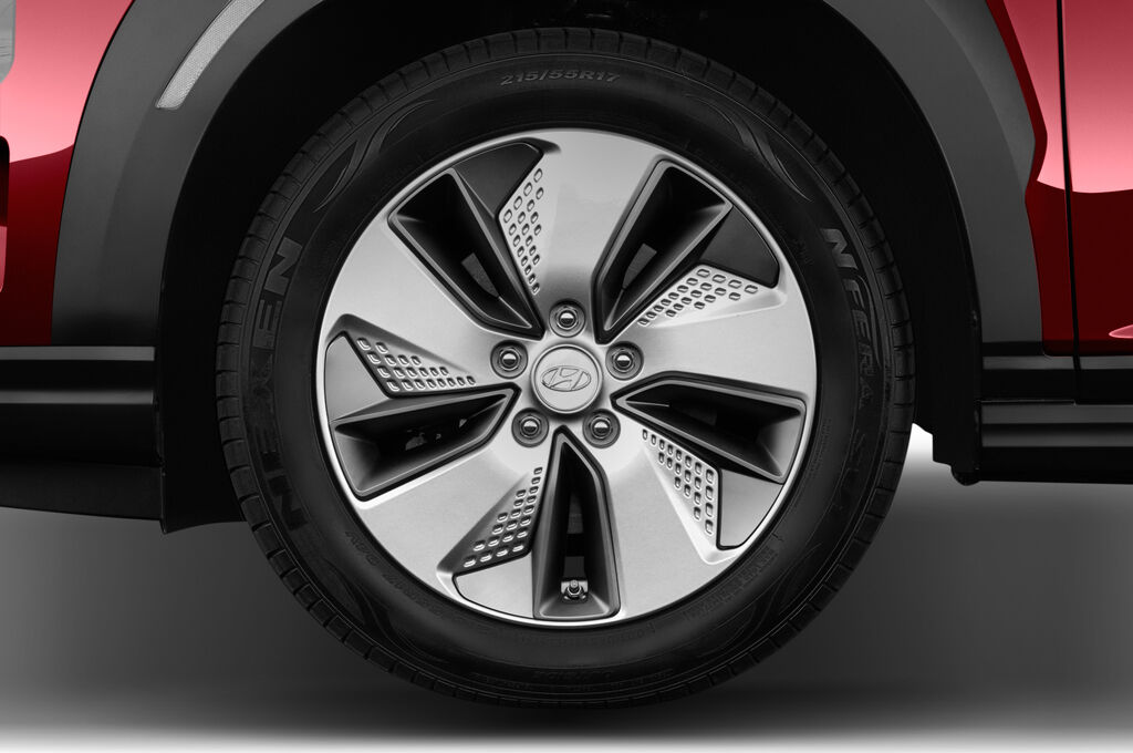 Hyundai Kona elektro (Baujahr 2019) Premium 5 Türen Reifen und Felge