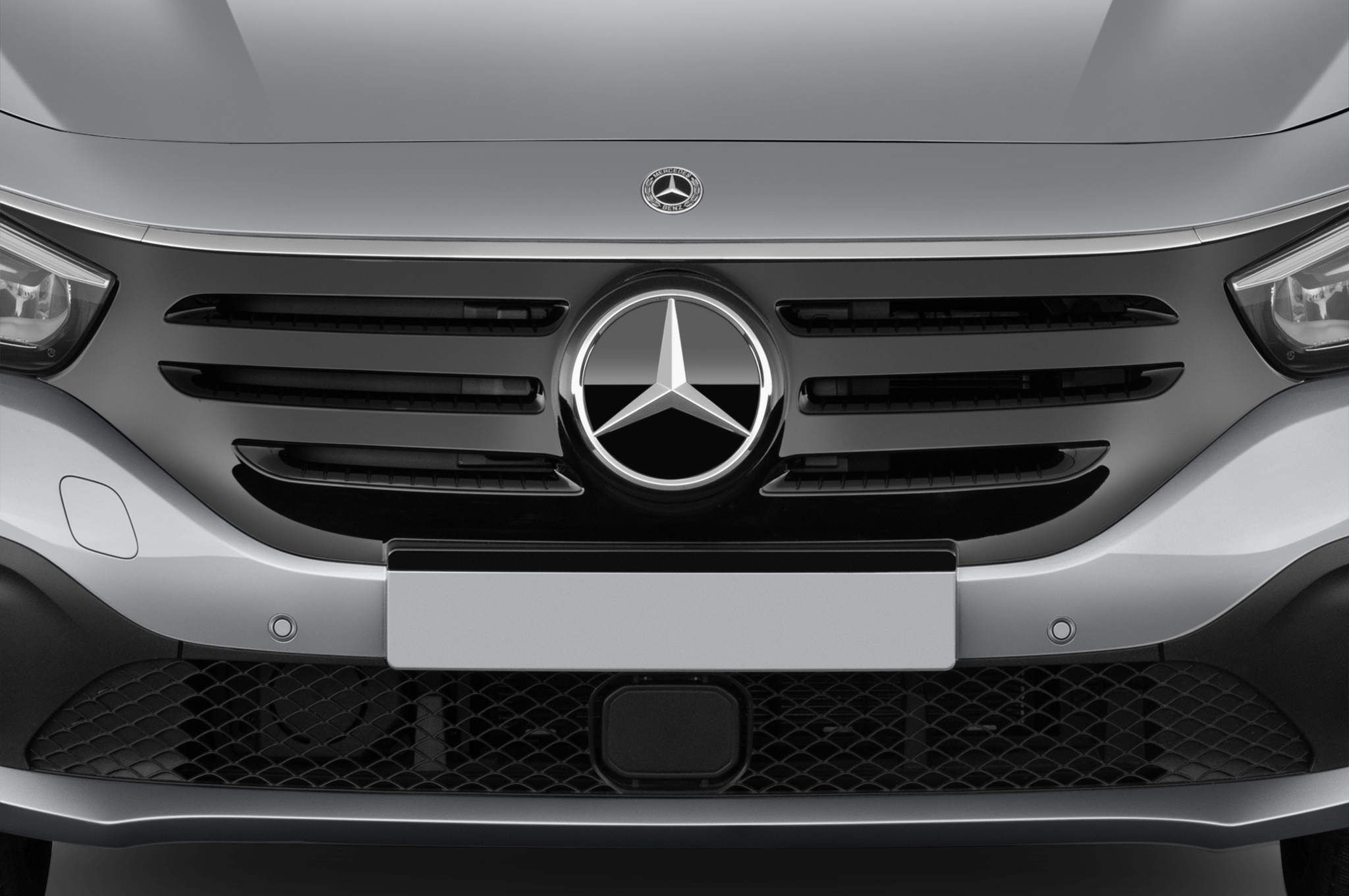 Mercedes EQT (Baujahr 2024) Premium Plus 5 Türen Kühlergrill und Scheinwerfer