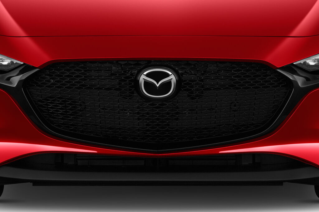 Mazda Mazda3 (Baujahr 2019) Selection 5 Türen Kühlergrill und Scheinwerfer