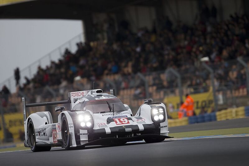 24-Stunden-Rennen von Le Mans 2015 - Porsche besiegt Audi