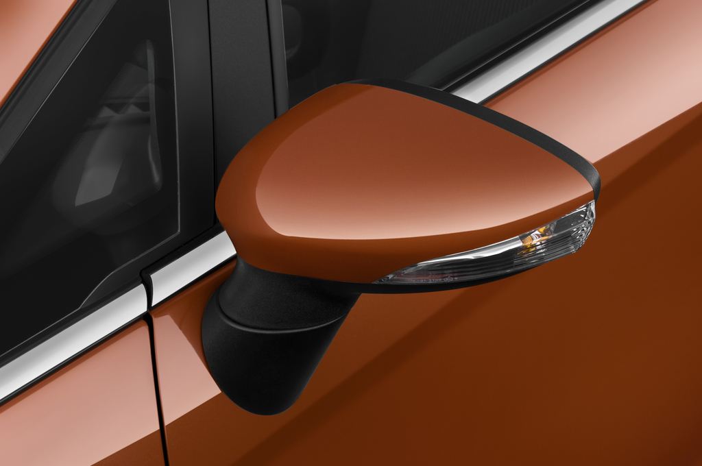 Ford B-Max (Baujahr 2013) Titanium 5 Türen Außenspiegel
