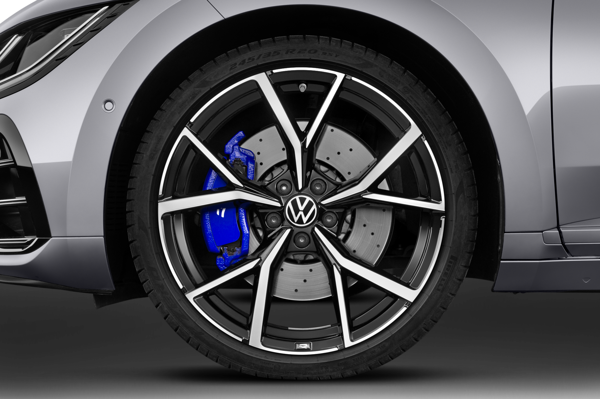 Volkswagen Arteon Shooting Brake (Baujahr 2021) R 5 Türen Reifen und Felge