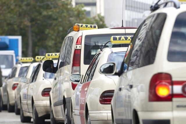 Vereinbarung zwischen Taxi Deutschland und Paij - Taxi zahlen per Smartphone