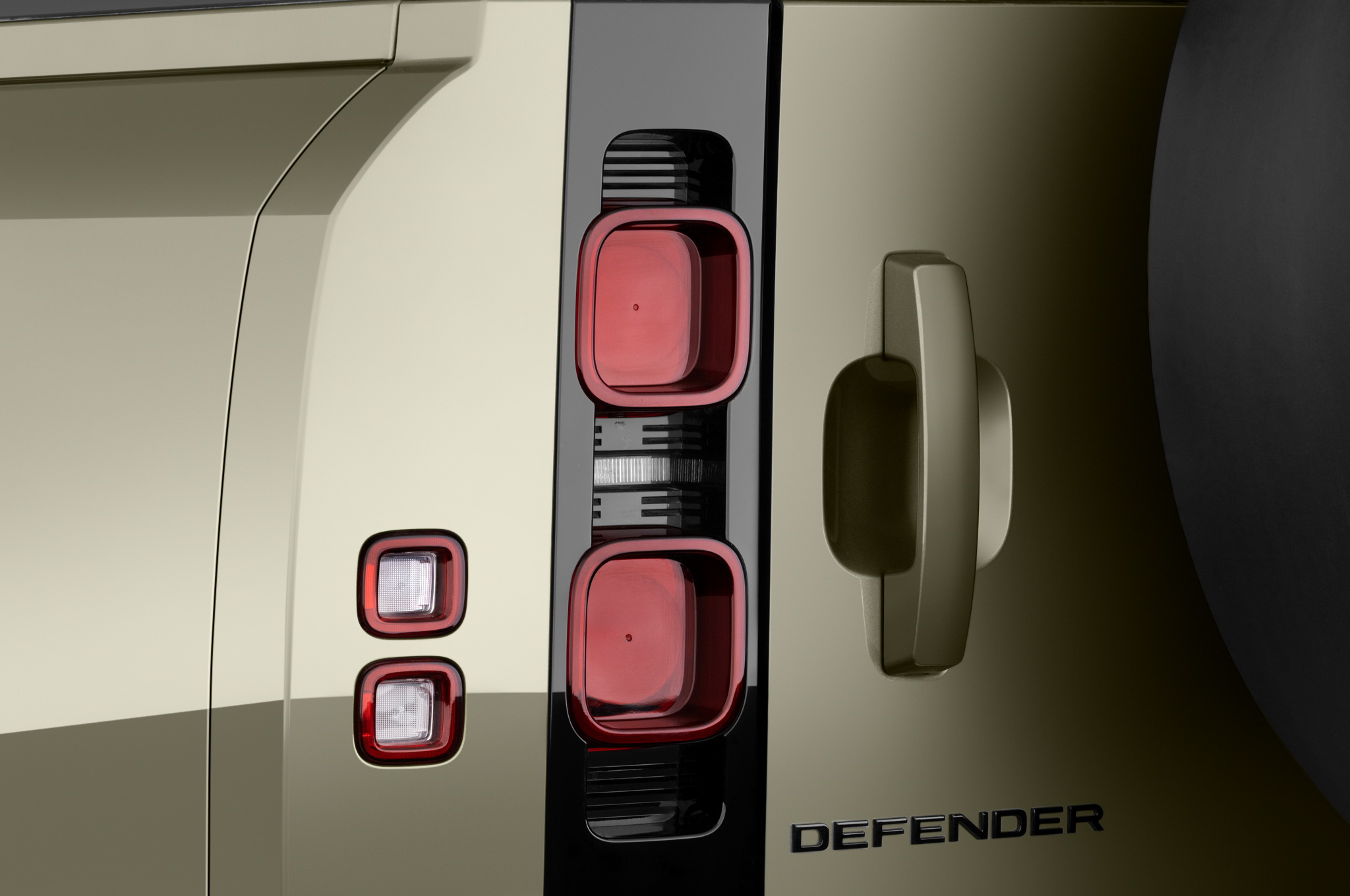 Land Rover Defender 130 (Baujahr 2023) X Dynamic SE 5 Türen Rücklicht