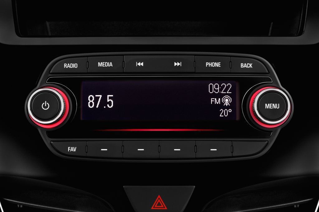 Opel Karl (Baujahr 2016) Exklusiv 5 Türen Radio und Infotainmentsystem