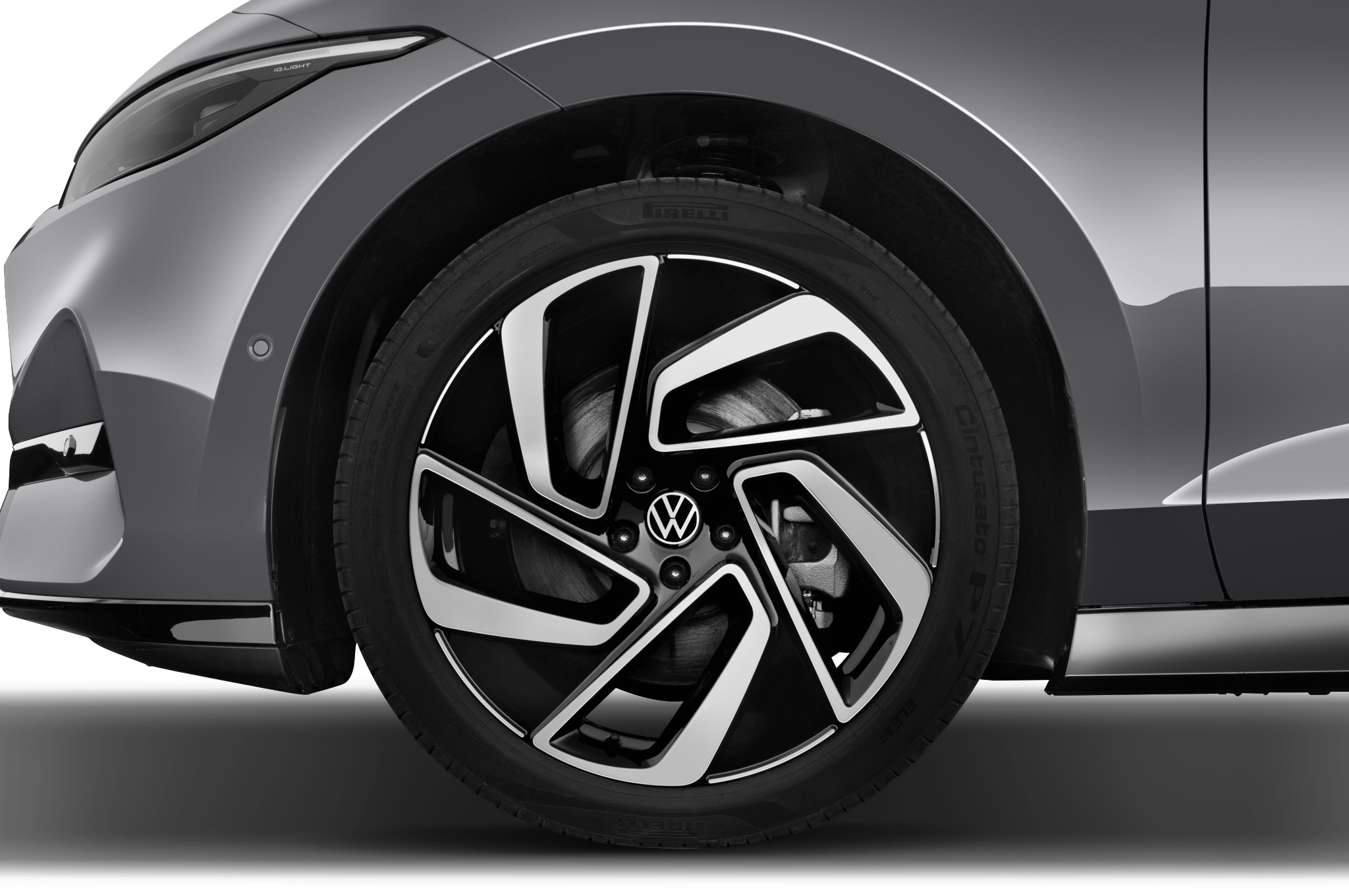 Volkswagen ID.7 (Baujahr 2024) Pro 5 Türen Reifen und Felge