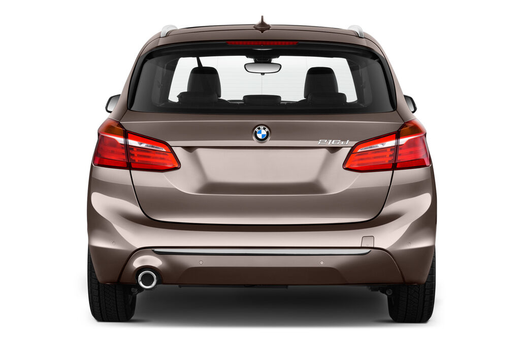 BMW 2 Series Active Tourer (Baujahr 2018) Luxury 5 Türen Heckansicht