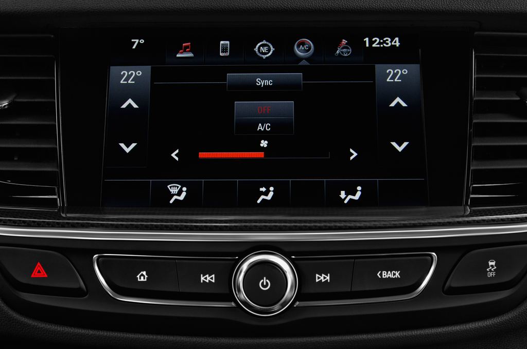 Opel Insignia Sports Tourer (Baujahr 2018) Ultimate Exclusive 5 Türen Radio und Infotainmentsystem
