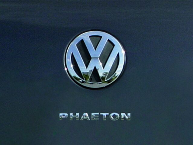 Überarbeiteter VW Phaeton steht in Peking