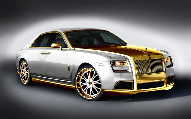 Getunter Rolls-Royce - Goldkettchen auf Rädern