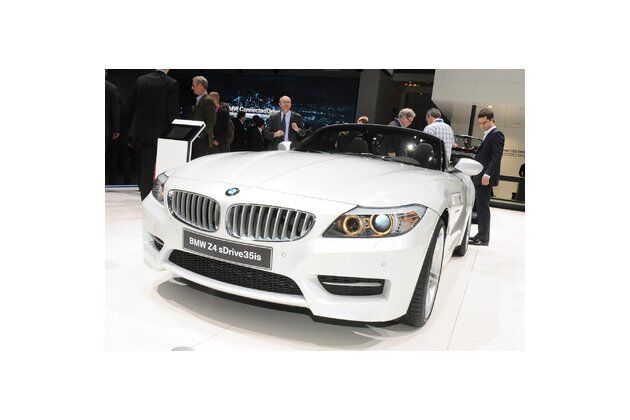 Genf 2011: BMW Z4 hinterlässt „glänzenden Eindruck“