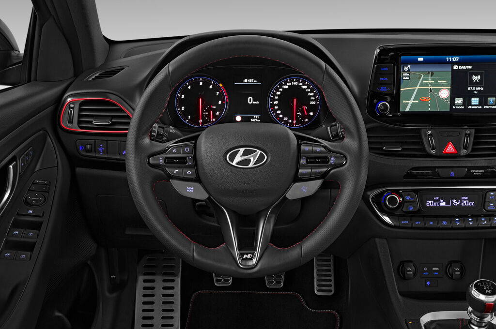 Hyundai i30 Fastback N (Baujahr 2019) Performance 5 Türen Lenkrad